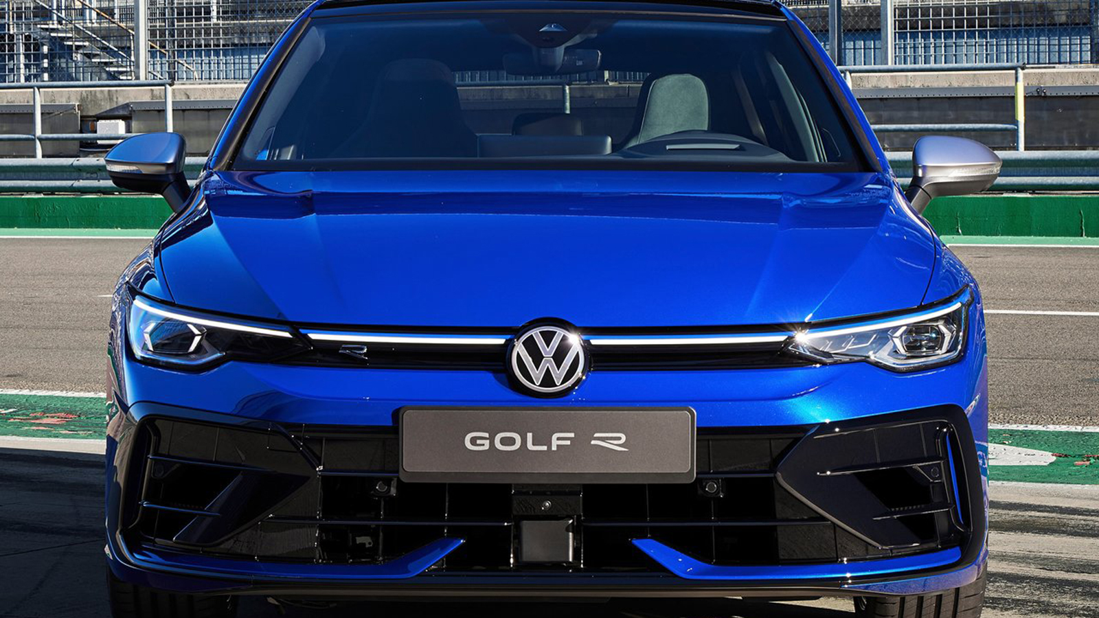 H VW ετοιμάζει ακραίο Golf R με τον 5κύλινδρο κινητήρα του Audi RS3